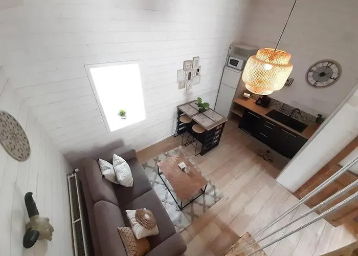 Le - 4 Personnes Proche Aparthotel