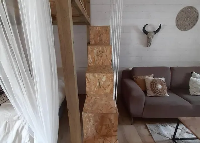 Le - 4 Personnes Proche Aparthotel